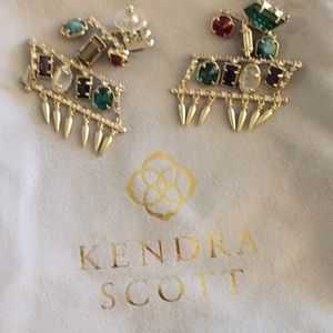 Brand new Kendra Scott earrings